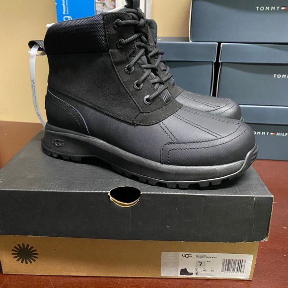 UGG | Shoes | Ugg Mens Black Emmett 115834 Leather